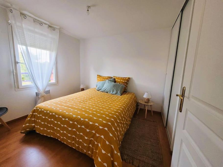 Casteljaloux Appartement 2 Chambres Balcon Parking Residence Calme Eksteriør bilde